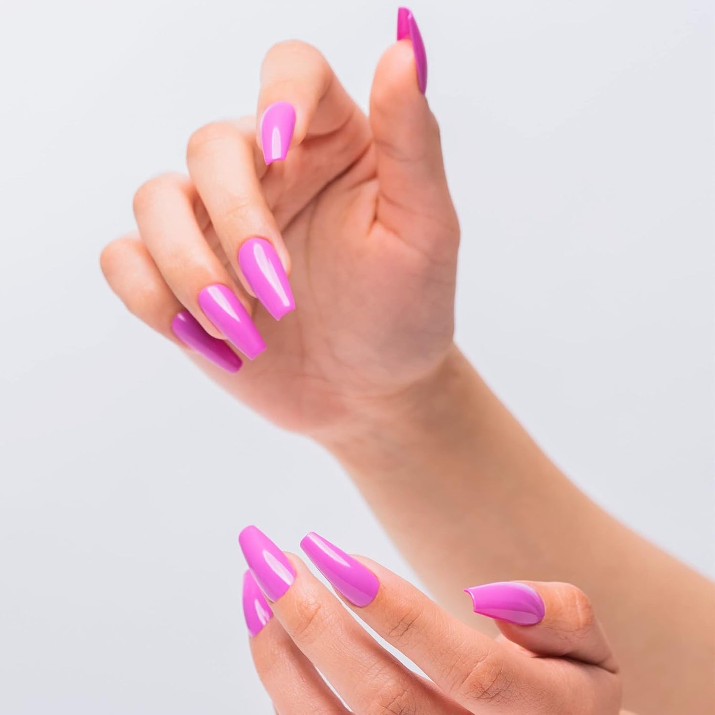 Gelish Soft Gel™ Intro Starter Kit – Full Coverage Press On Tips, LED Nail Lamp, Long-Lasting, Fast Application, No Chip, At-Home Gel Nails, Easy to Use (Medium Coffin Kit)