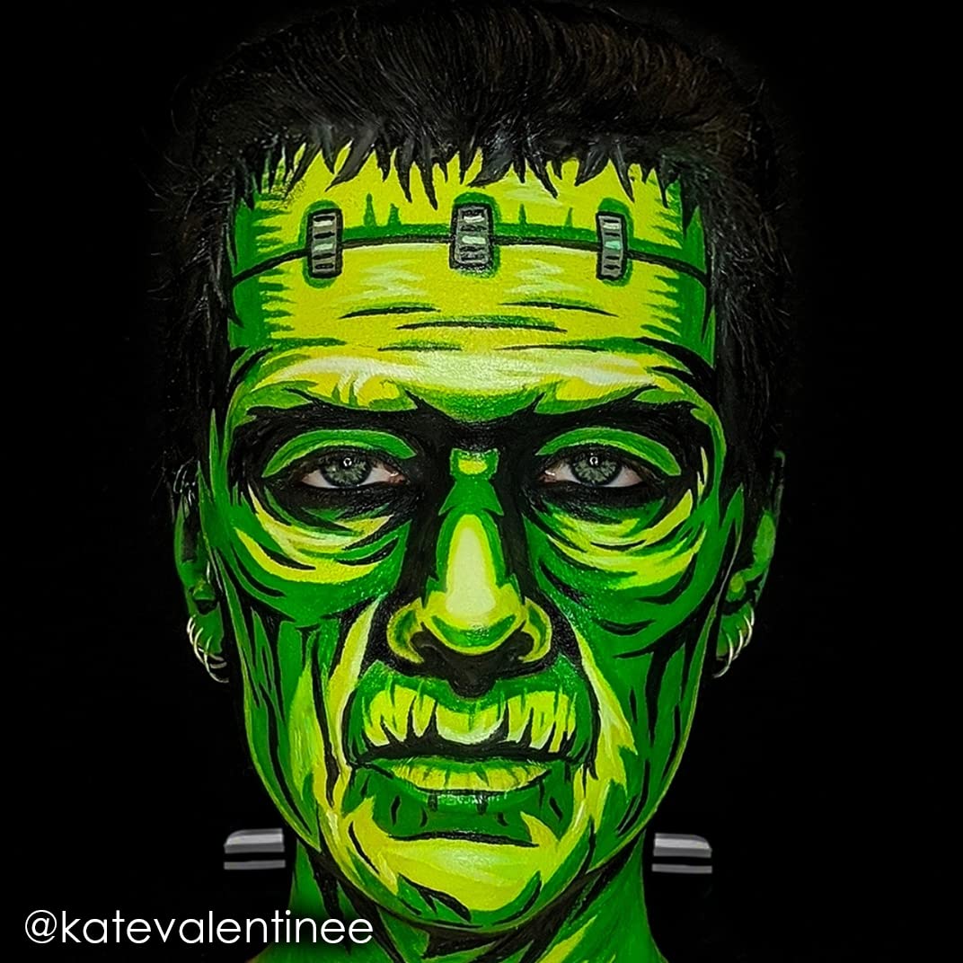 Mehron Makeup CreamBlend Stick | Face Paint, Body Paint, & Foundation Cream Makeup | Body Paint Stick .75 oz (21 g) (Ogre Green)